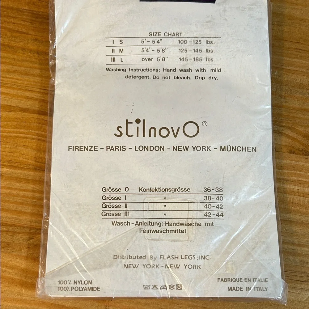 Stilnovo Flash Legs pantyhose Size M Violet Plaid Pattern DeadStock NEW